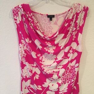 Talbots Fuchsia with white flowers sleeveless top
